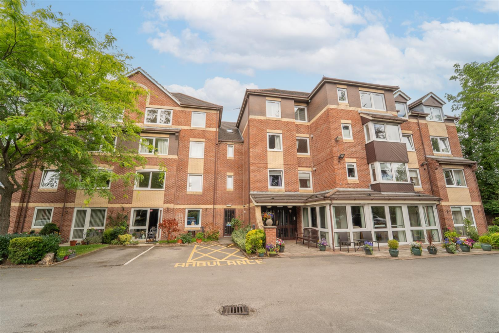 1 Bedroom Retirement Property