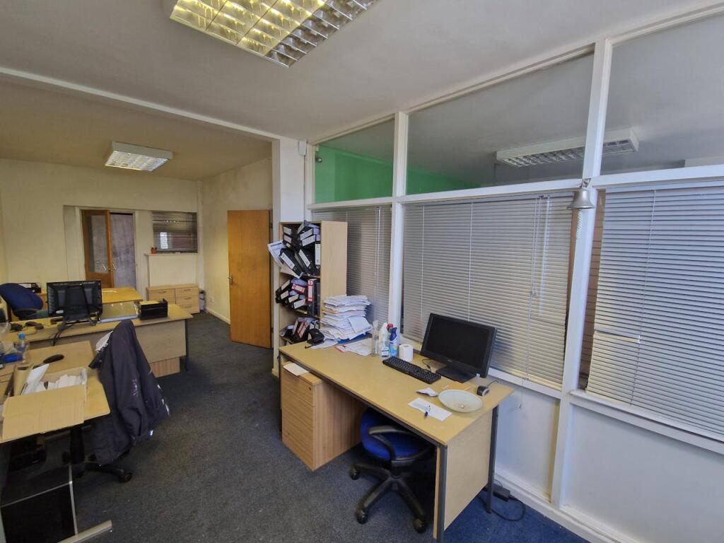 Commercial Building Near City Centre